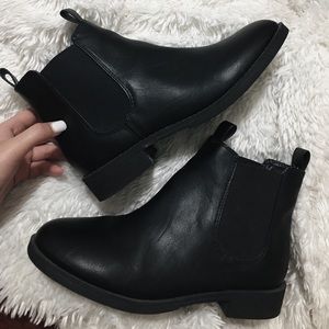 Chelsea Booties